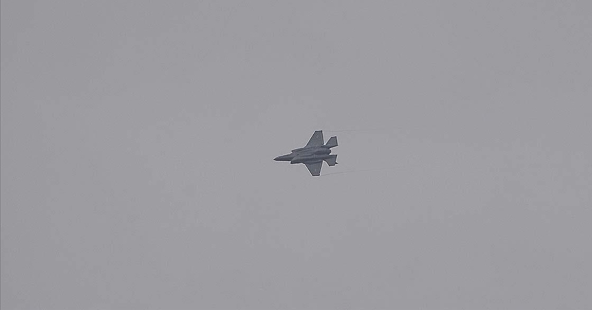 İran, İsrail’in Lübnan-Suriye sınırında İran Kızılayı’na ait sahra hastanesini vurduğunu duyurdu