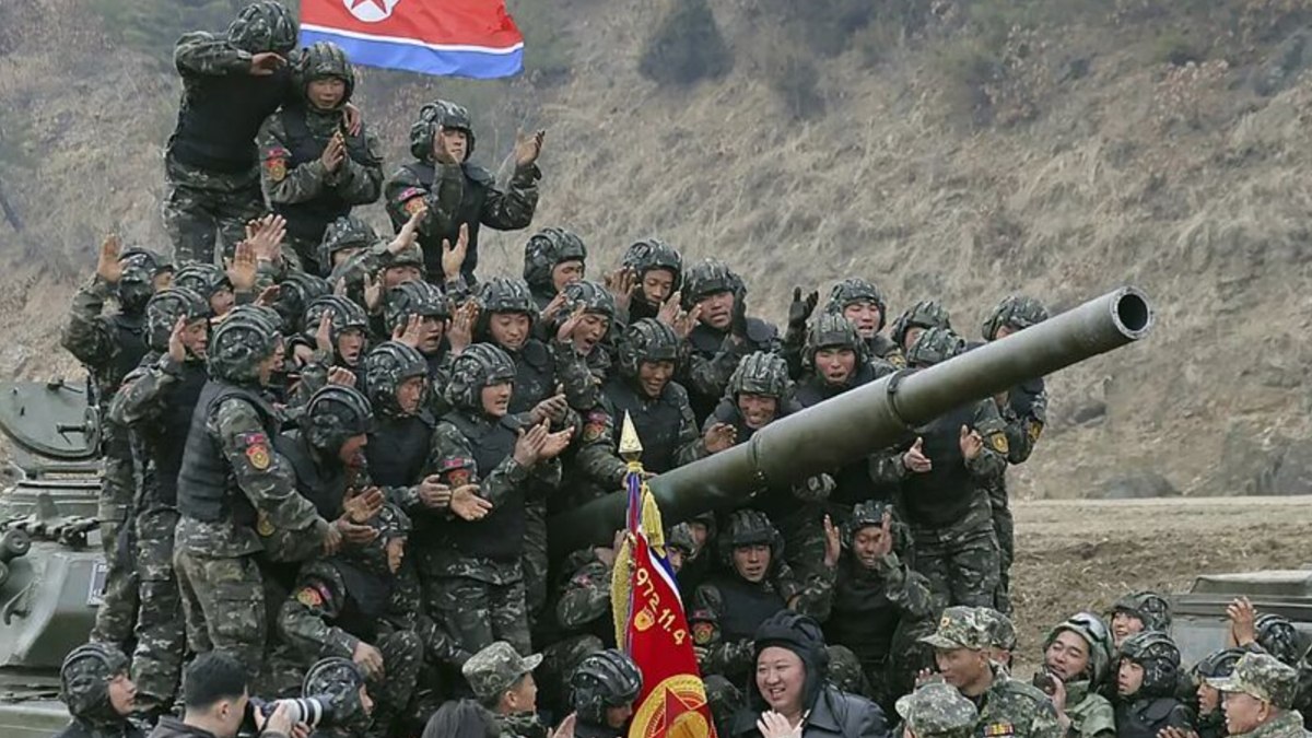 Rusya’ya giden Kuzey Kore askerleri erotik içerik bağımlısı oldu