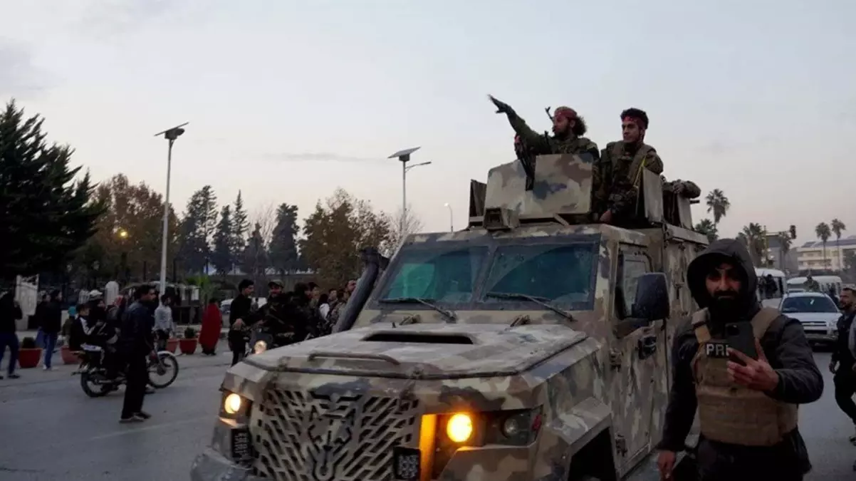 Muhalifler Şam’a doğru adım adım ilerliyor! Esad’a 24 saat süre tanıdılar