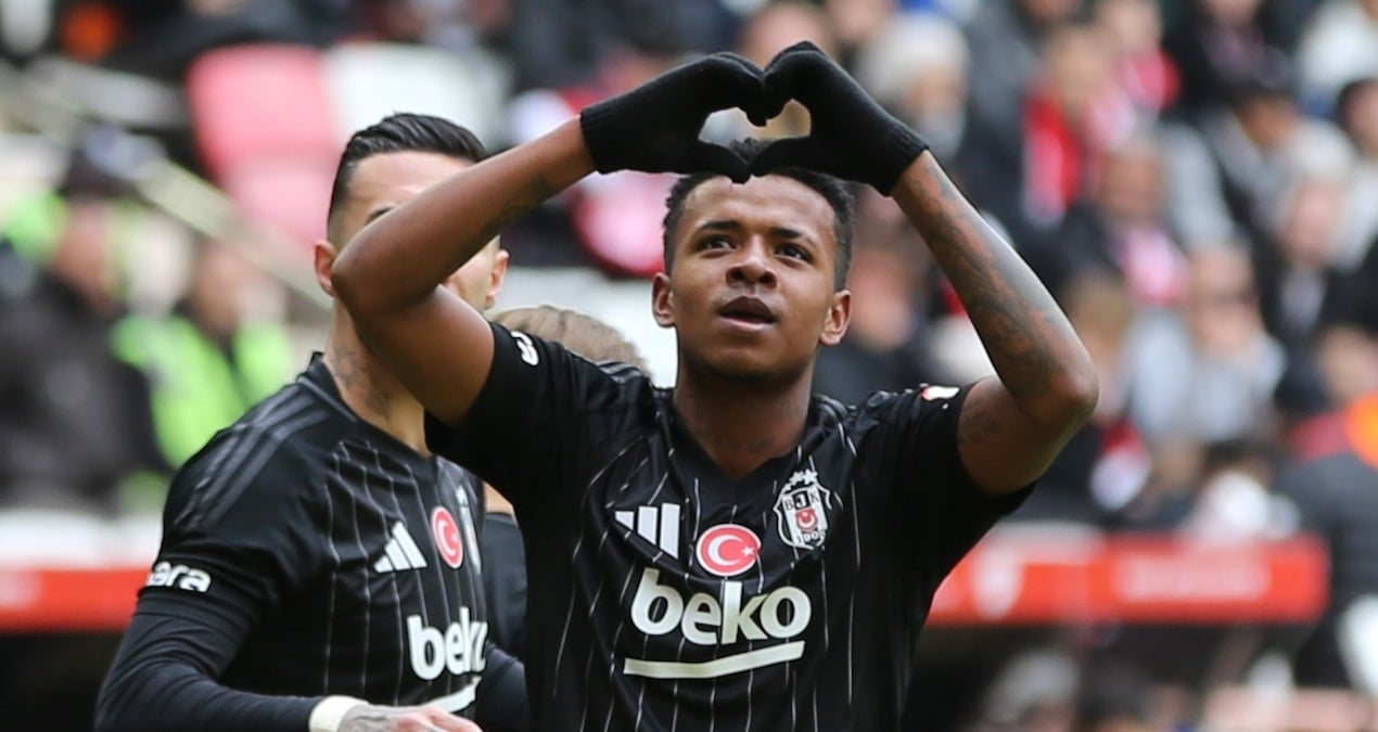 Beşiktaş 3’te 3 yaptı lider turladı